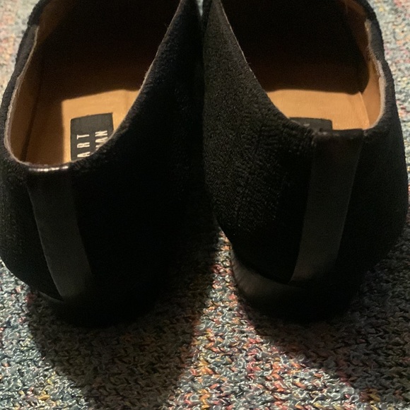 Stuart Weitzman Black Flats - Picture 7 of 8